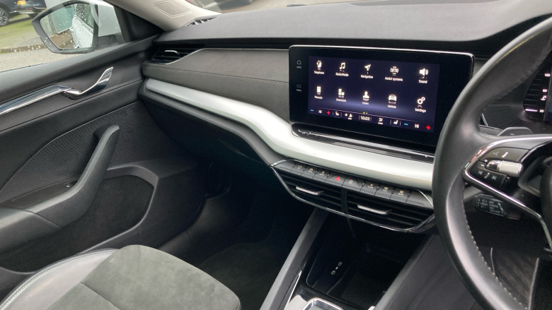 Skoda Octavia 2.0 TDI 150 SE L 5dr DSG Diesel Estate